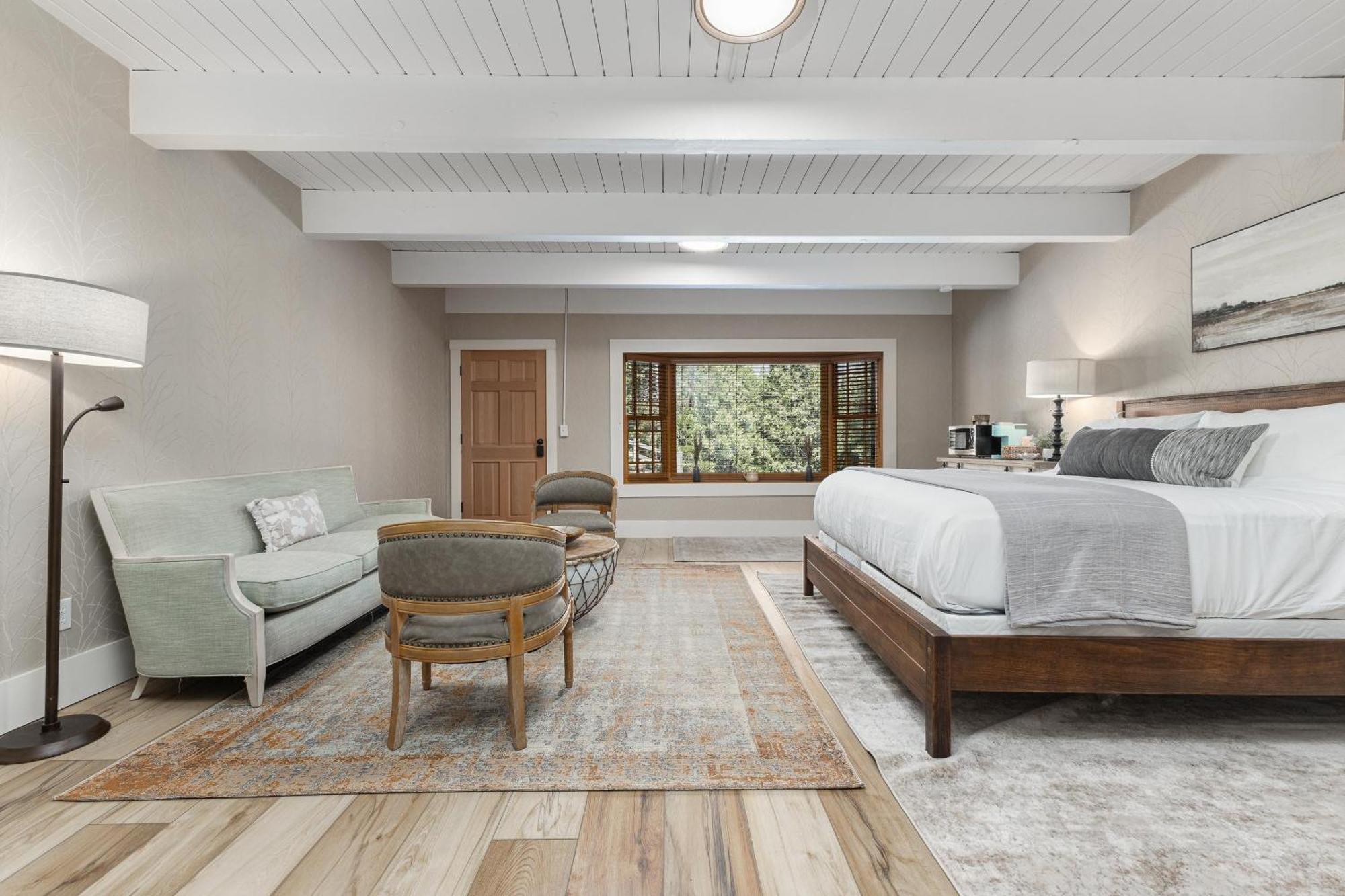 Big Pine Suite Cn Lodge R#1 Ponderosa Exterior photo