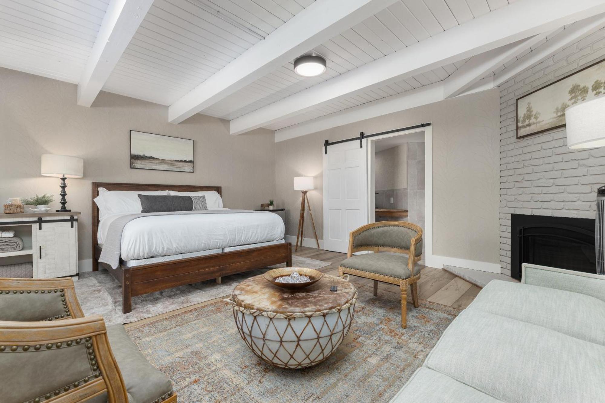 Big Pine Suite Cn Lodge R#1 Ponderosa Exterior photo
